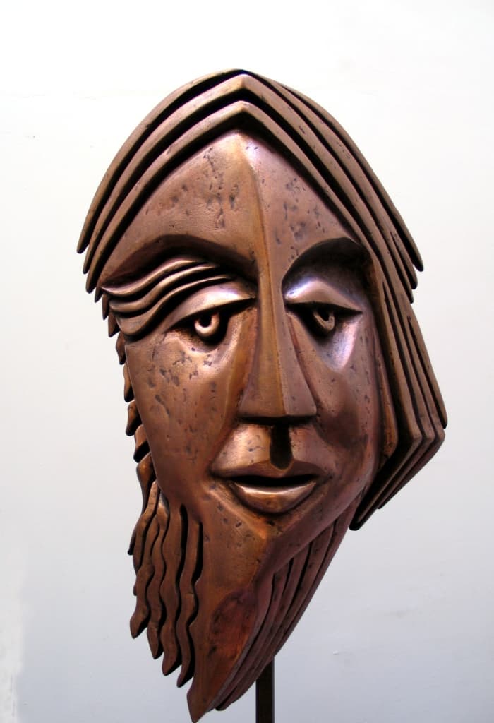 Totem 1 tête metallisée cuivre sculptures