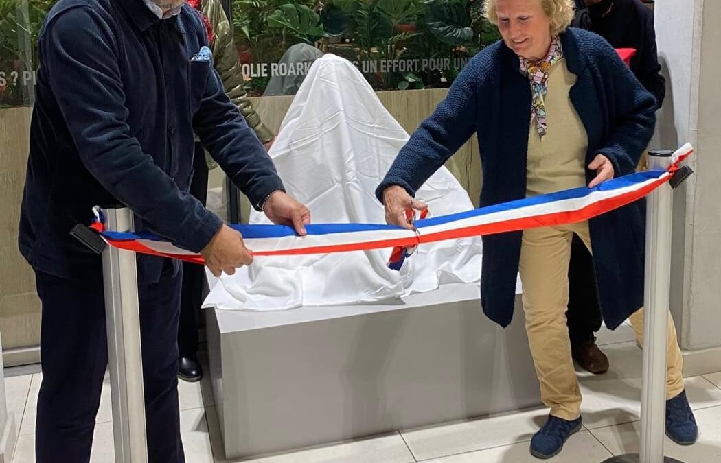 Inauguration de la sculpture « Mère du Monde »